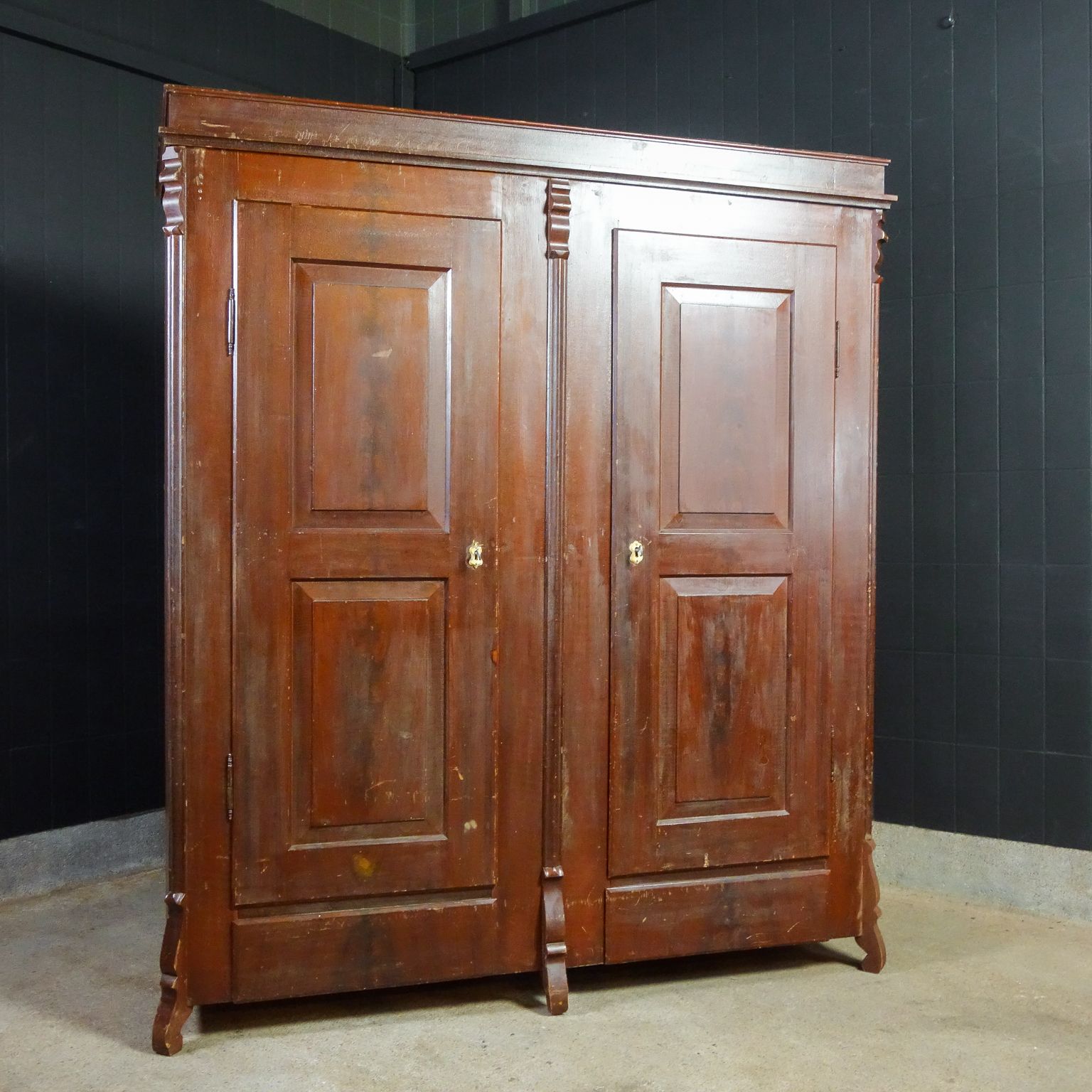 Brocante Tweedeurskast – Patina – Begin 1900