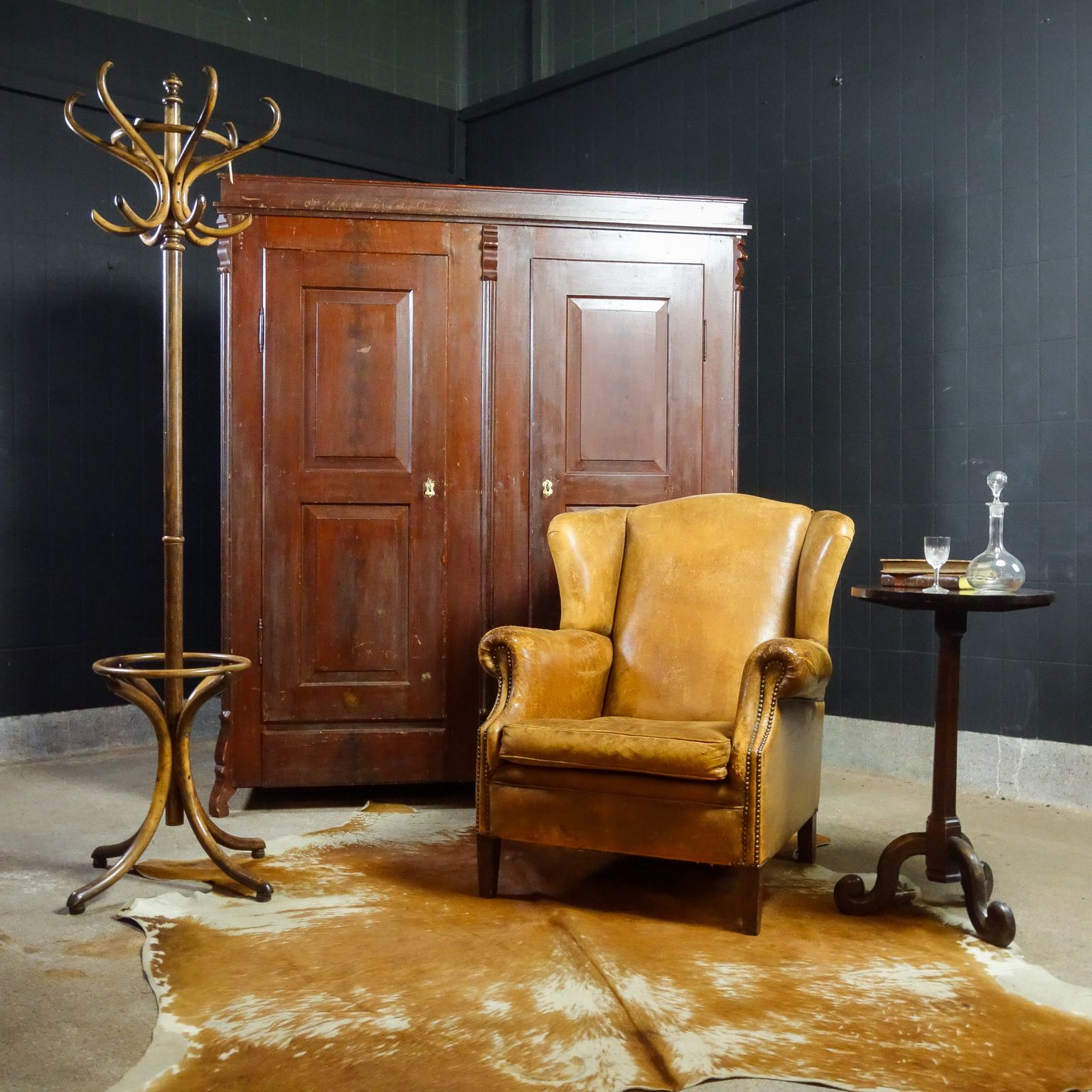 Brocante Tweedeurskast – Patina – Begin 1900 photo furniture