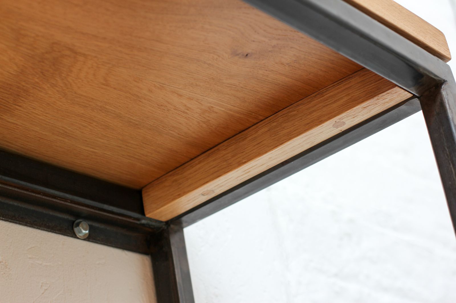 Orla Welded Dark Steel Box Section And Premium Oak Shelves photo vinterior