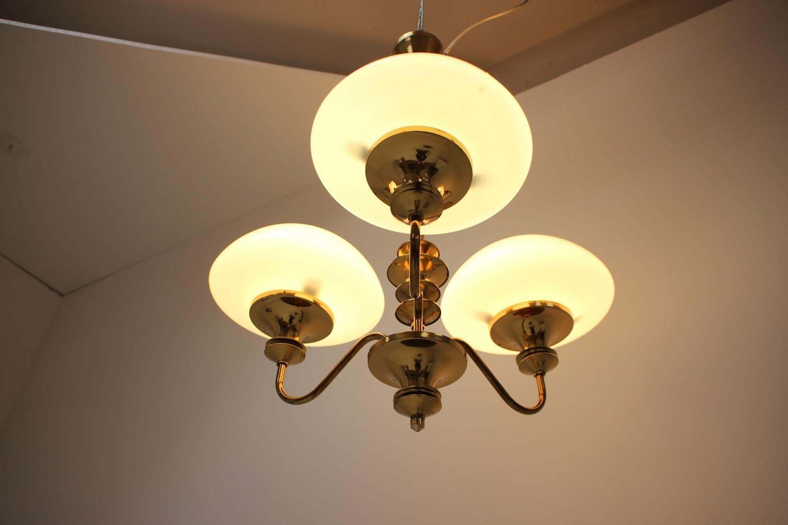 photo vinterior Mid Century Brass Chandelier, Czechoslovakia, 1970s, Made In Jablonec Glassworks