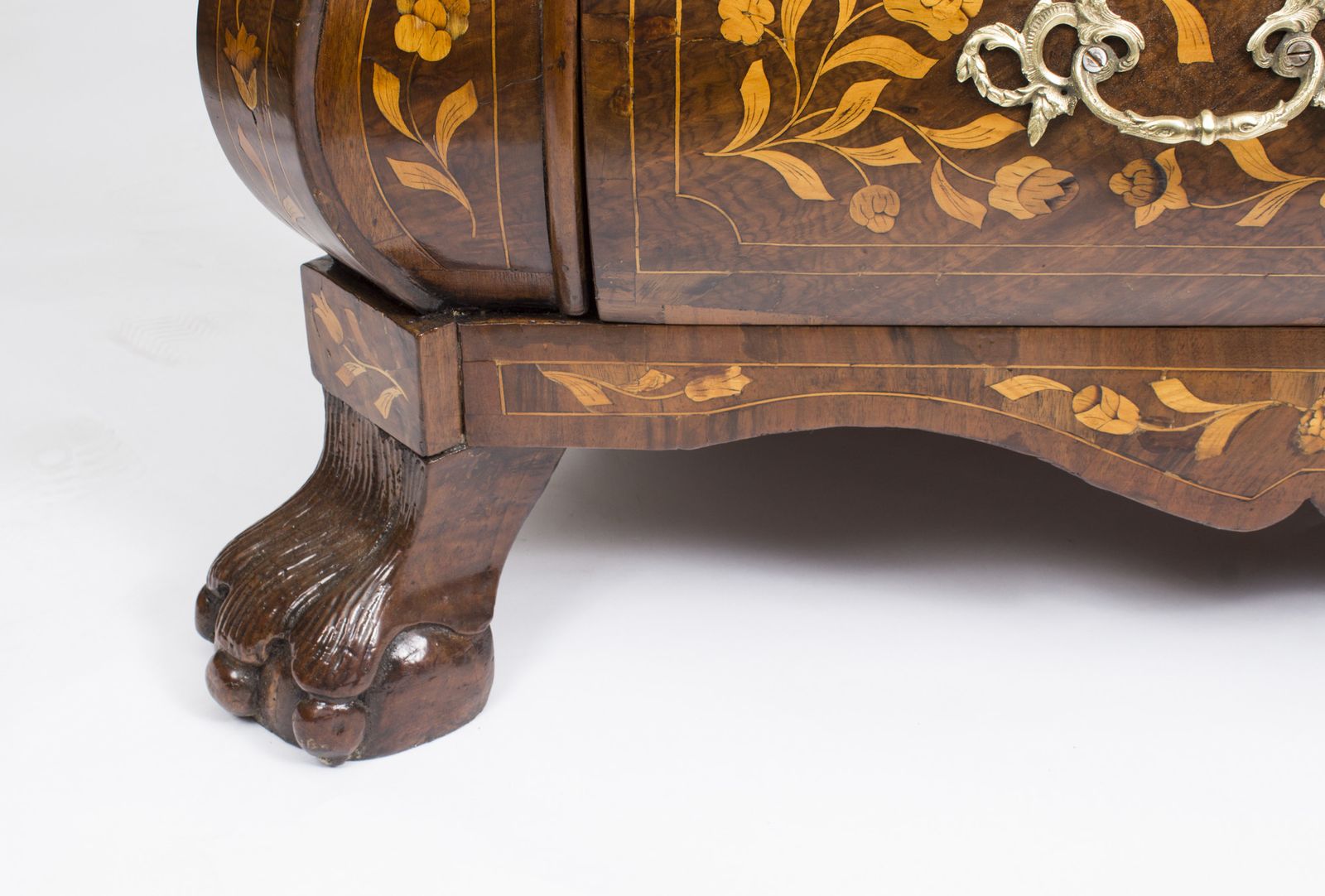 7500.0 Antique Dutch Burr Walnut Floral Marquetry Bureau C.1780 photo