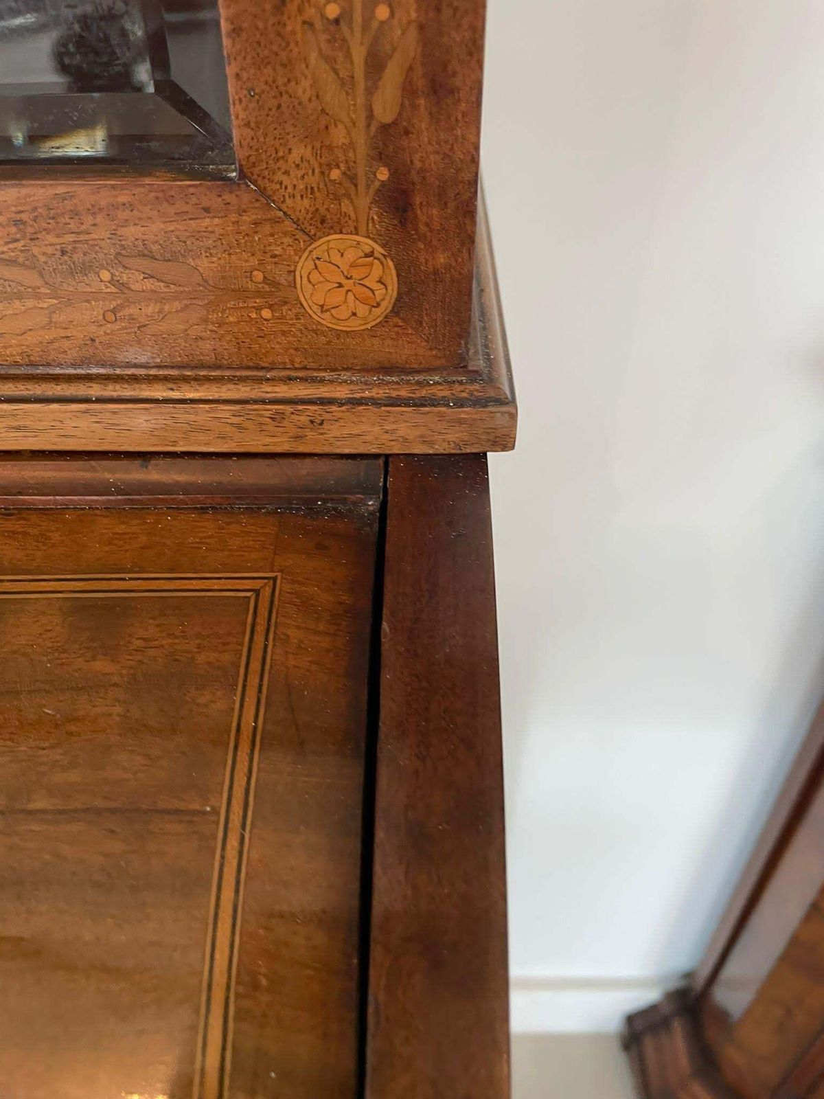 photo vinterior Fine Quality Antique Victorian Mahogany Inlaid Cylinder Bookcase