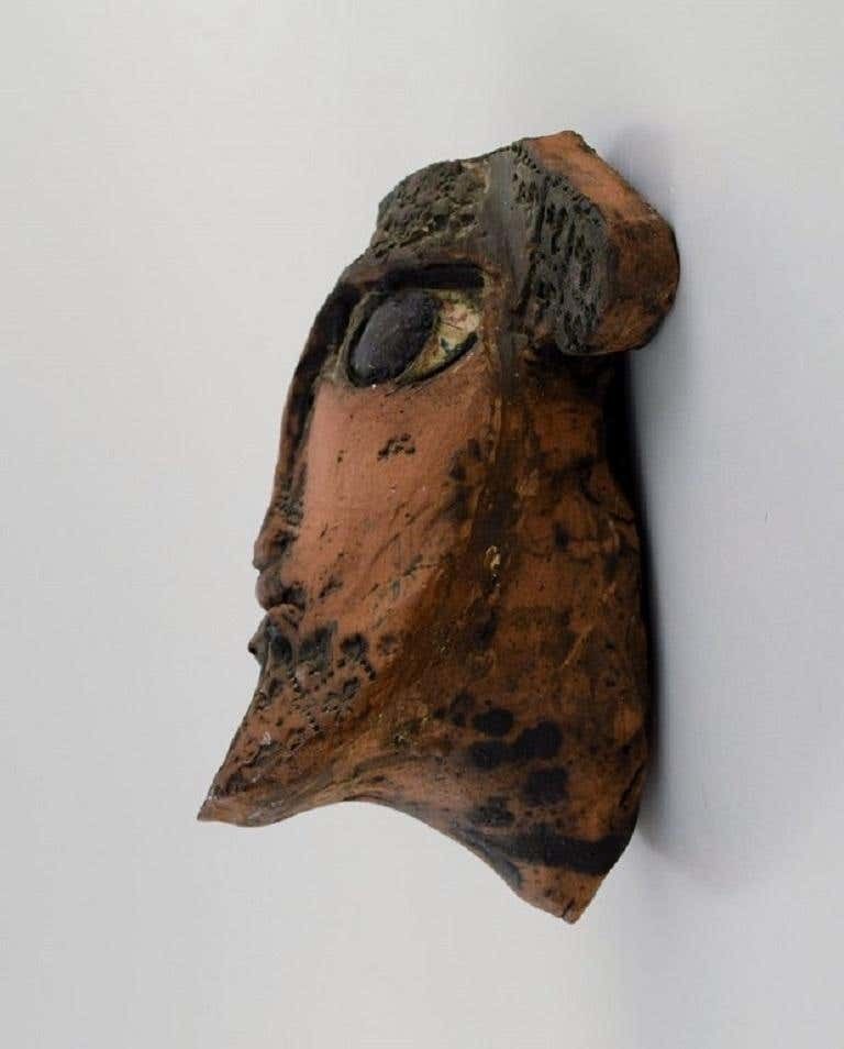 Niels Helledie, Denmark, Unique Face Mask In Hand Painted Stoneware photo Art
