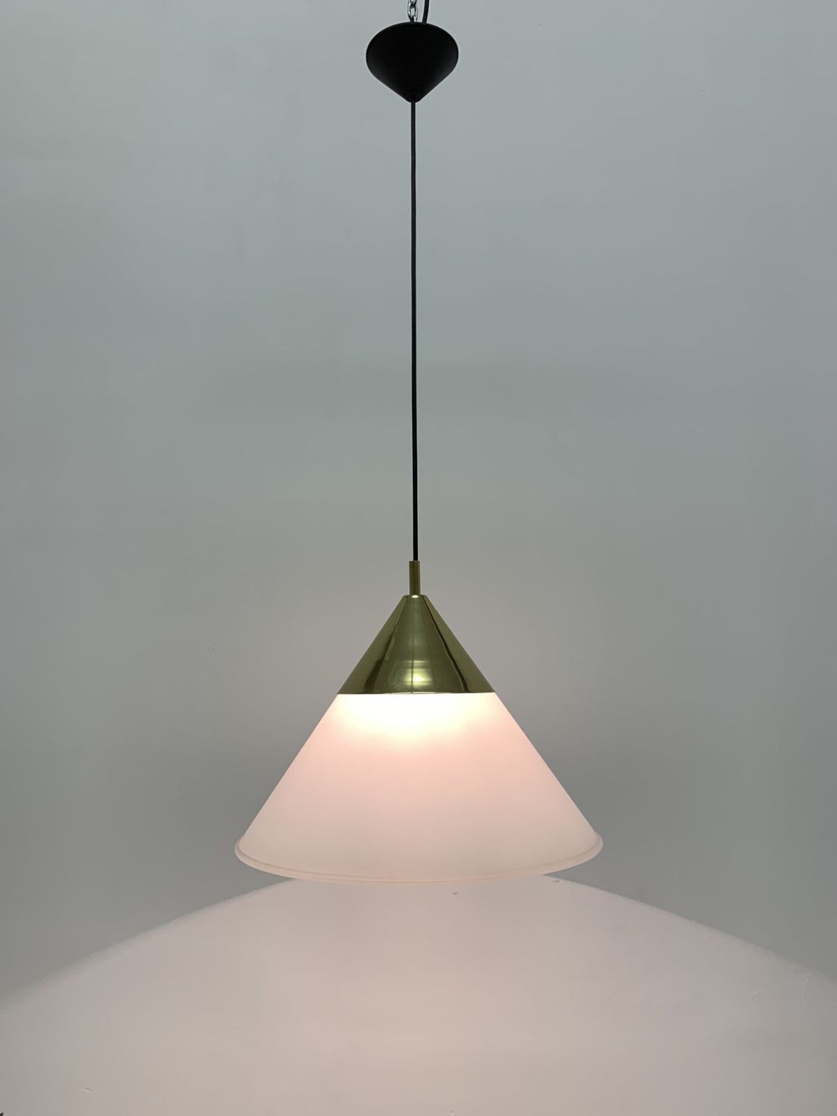 Glashütte Limburg Hanglamp, Jaren 1970 photo buy