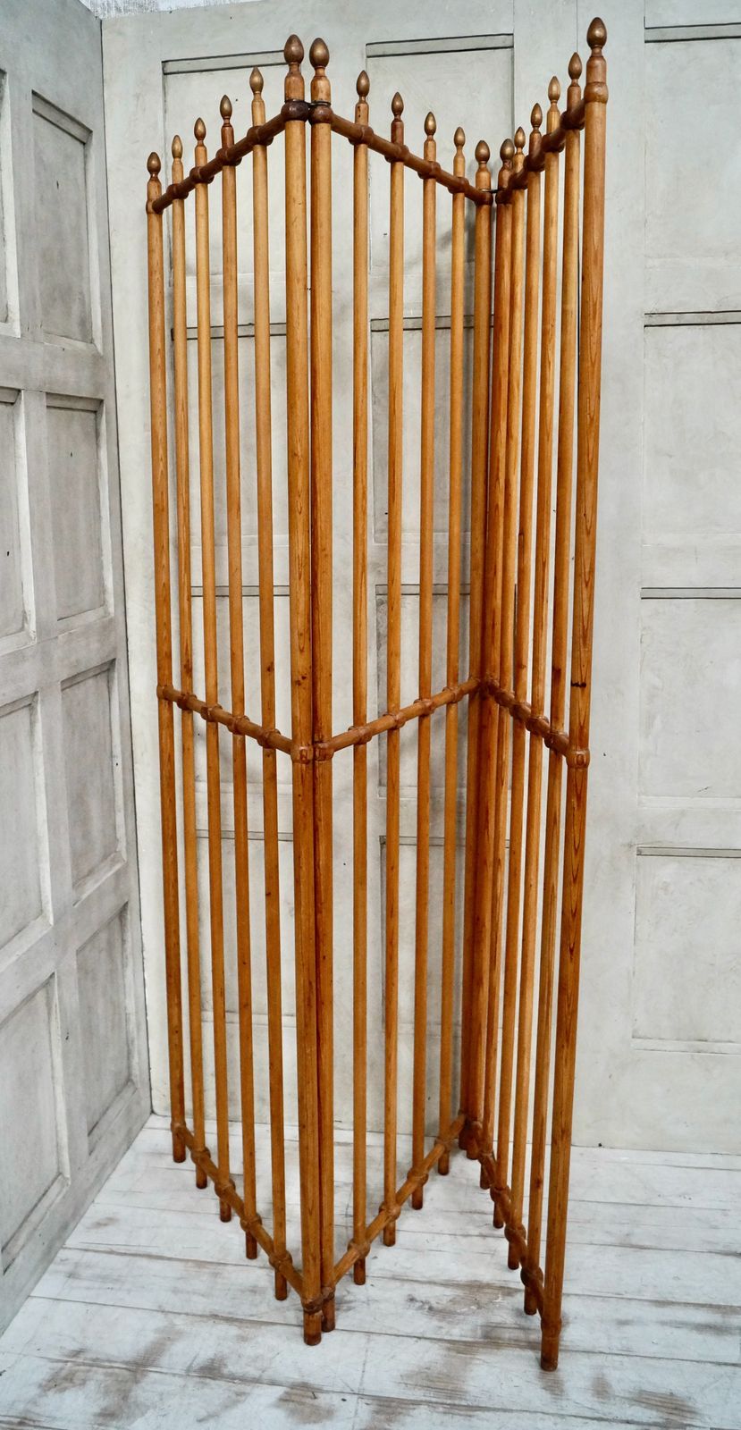 Home Decor Victorian Arts & Crafts Pitch Pine Room Divider photo