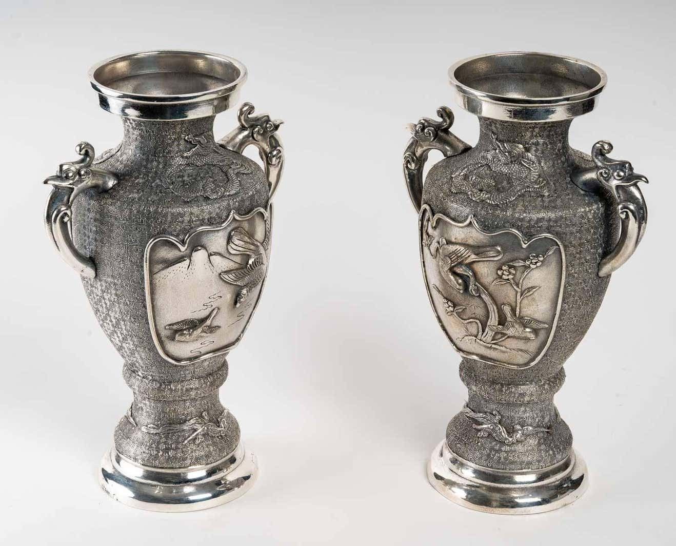 Pair Of Silvered Metal Vases, Asia photo vinterior