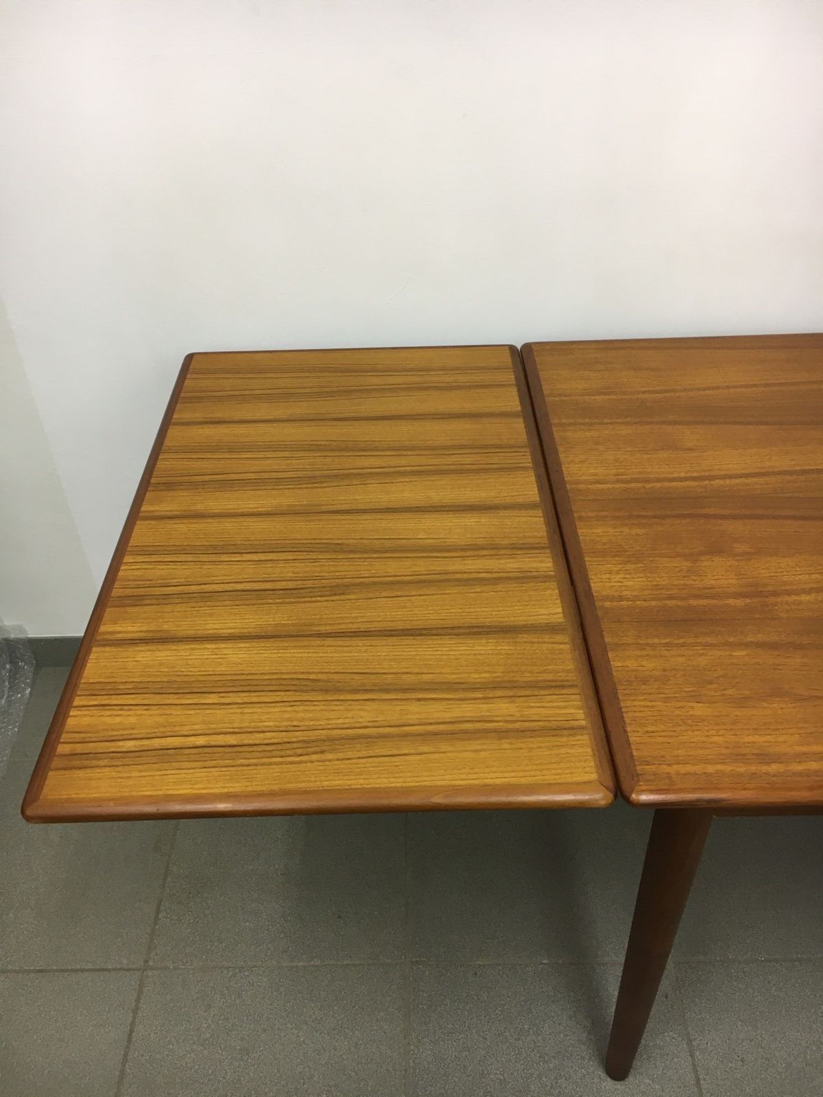 Mid Century Design Farstrup Danish Design Eettafel, Jaren 1960 photo vintage