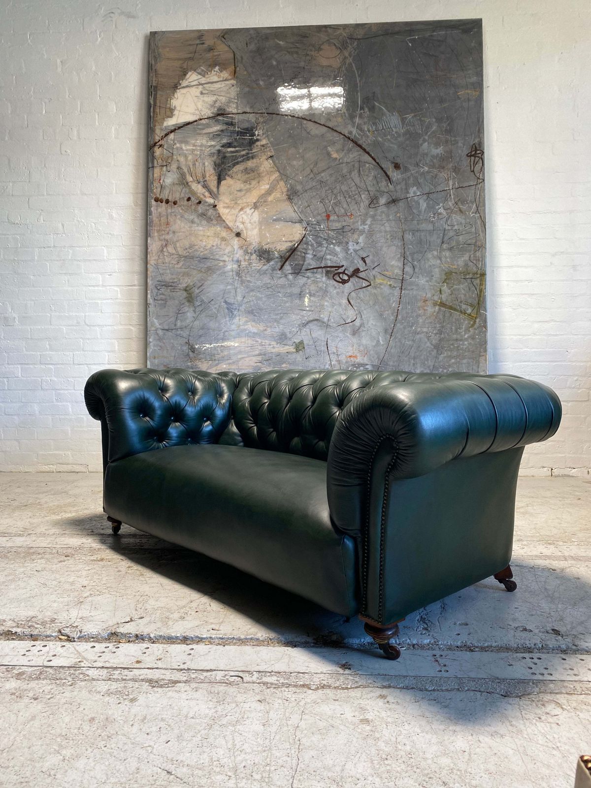 Antique 19thc Chesterfield In Bank Of England Green photo Furniture