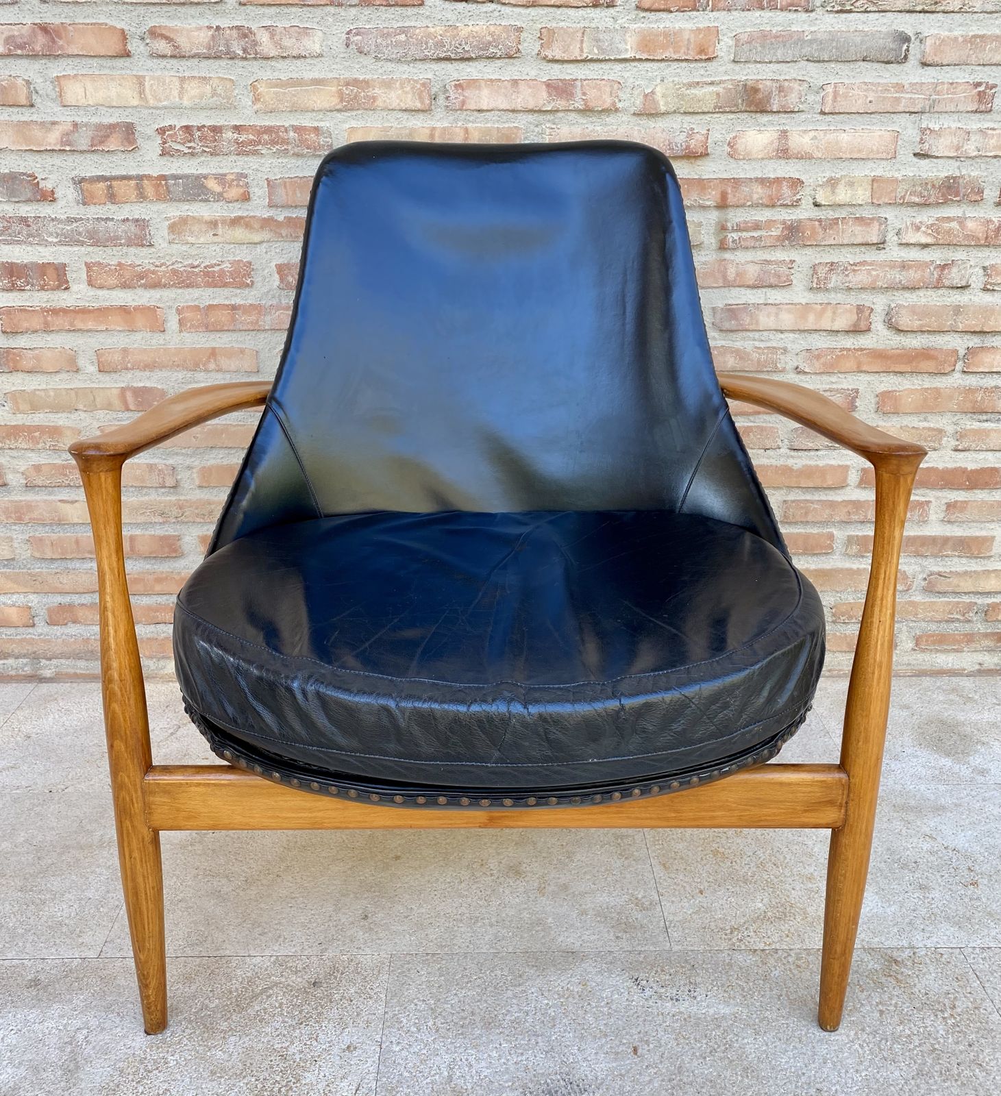 photo vinterior Ib Kofod Larsen Elizabeth Lounge Chair Stijl, Set Van Twee