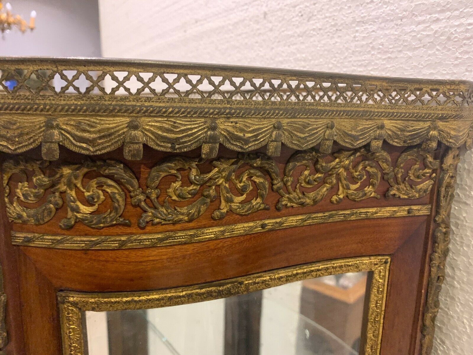 Napoleon III Showcase In Mahogany And Chiseled Bronze XX Century photo 940.21