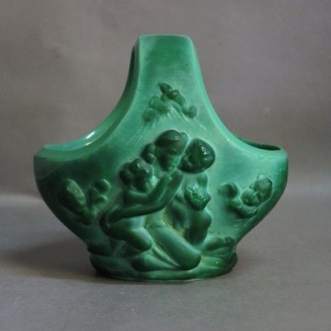 Art Nouveau Basket Of Agate Glass. 1900   1920.