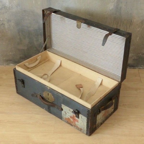 photo furniture Antique Medicine Chest From Ww1 From The German Red Cross. 1914   1918