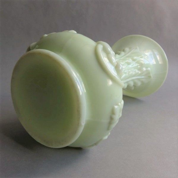 Large Light Green Art Nouveau Glass Vase. France 1900   1920 photo vinterior