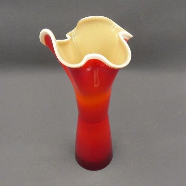 Red & White Murano Glass Vase. Italy 1950   1959
