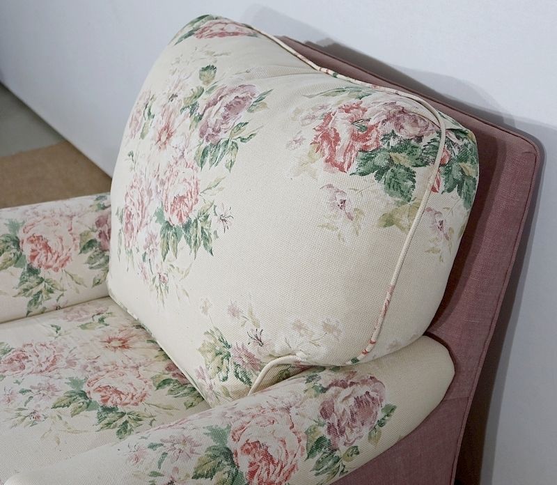 photo buy Pair Oflounge Armchairs, English Spirit , 20th Century