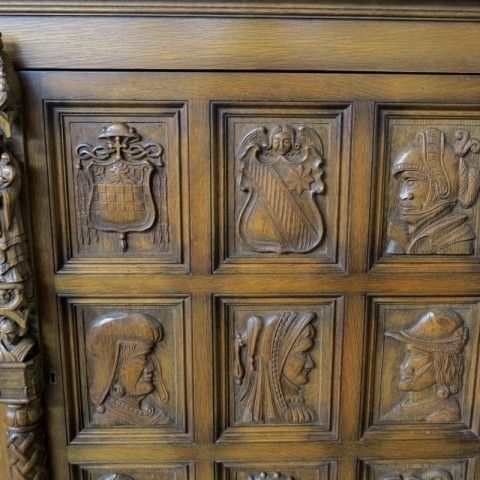 Carved Vintage Living Room Buffet 1940   1950 photo vinterior