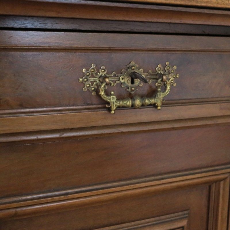 photo vinterior Antique French Gründerzeit Wilhelminian Buffet. 1880