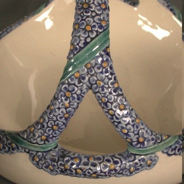 Majolika Karlsruhe. Pottery Basket With Handle. Heinze Art Noue photo Home Decor