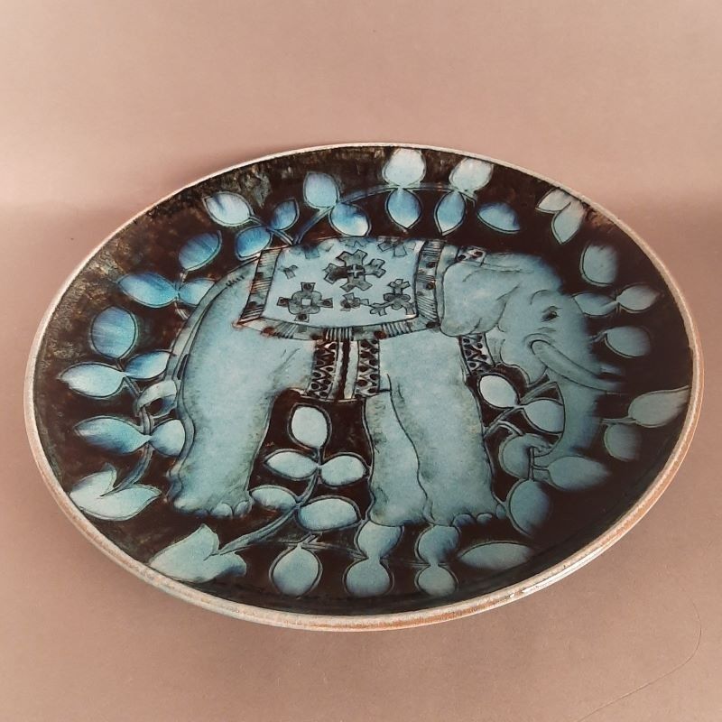 Ceramic Wall Plate From The Karlsruher Majolika By Gustav Heinkel. 1930   1935 photo furniture