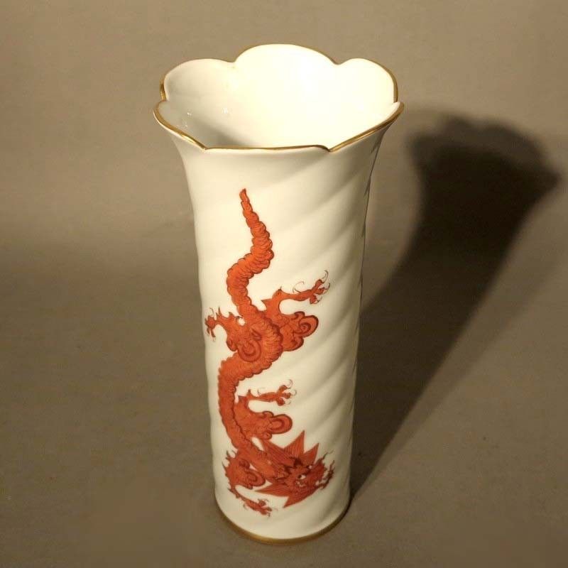 Porcelain Vase With Dragon Motif By Forkert Dresden. 1900   1920 photo for sale