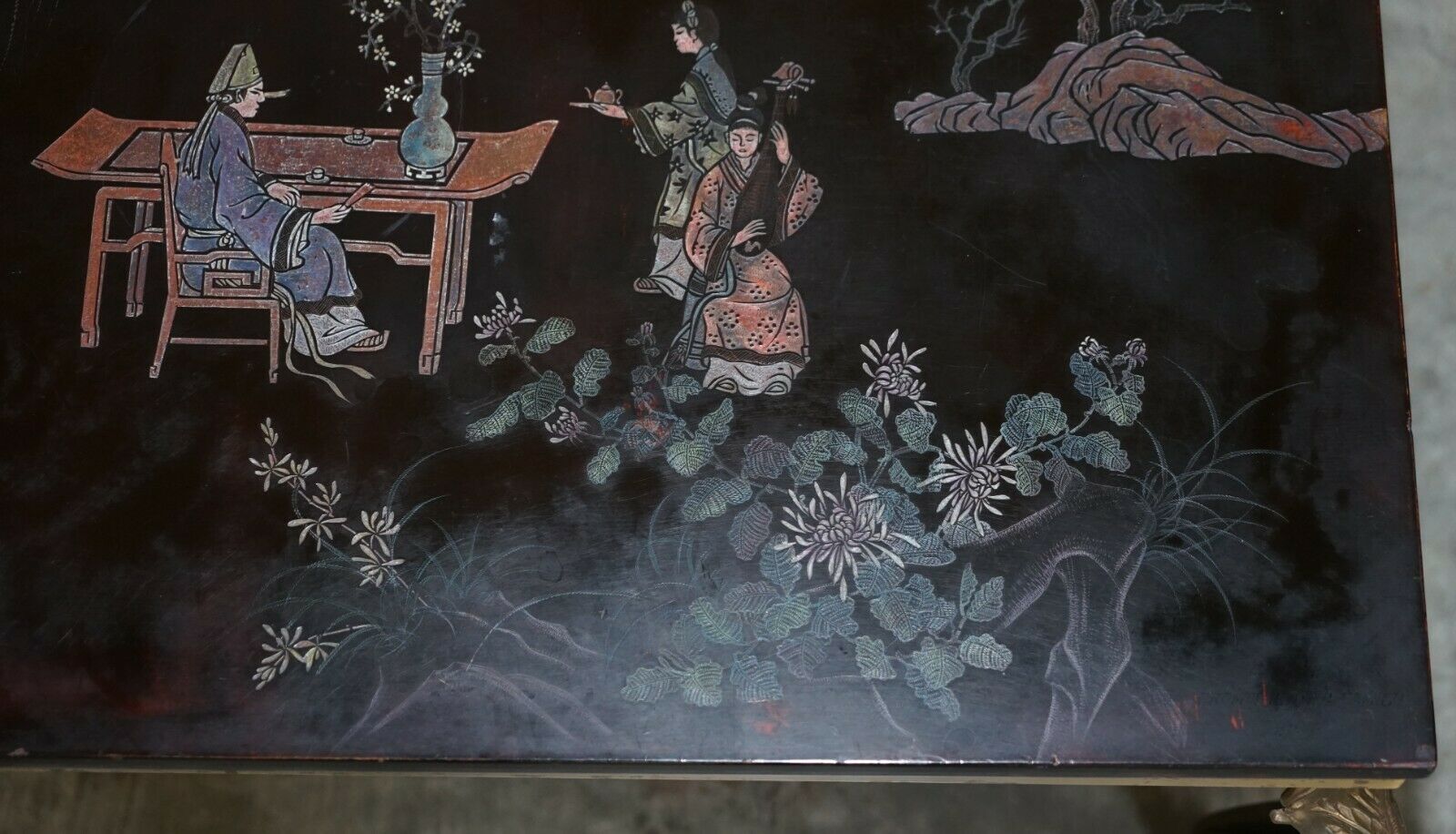 1350.0 Lovely Vintage Signed Hand Painted Chinese Oriental Coffee Cocktail Side Table photo