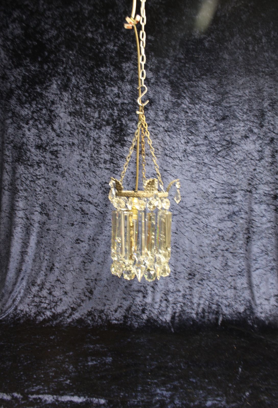 photo furniture Early 20th Century Chandelier With Large Lustres