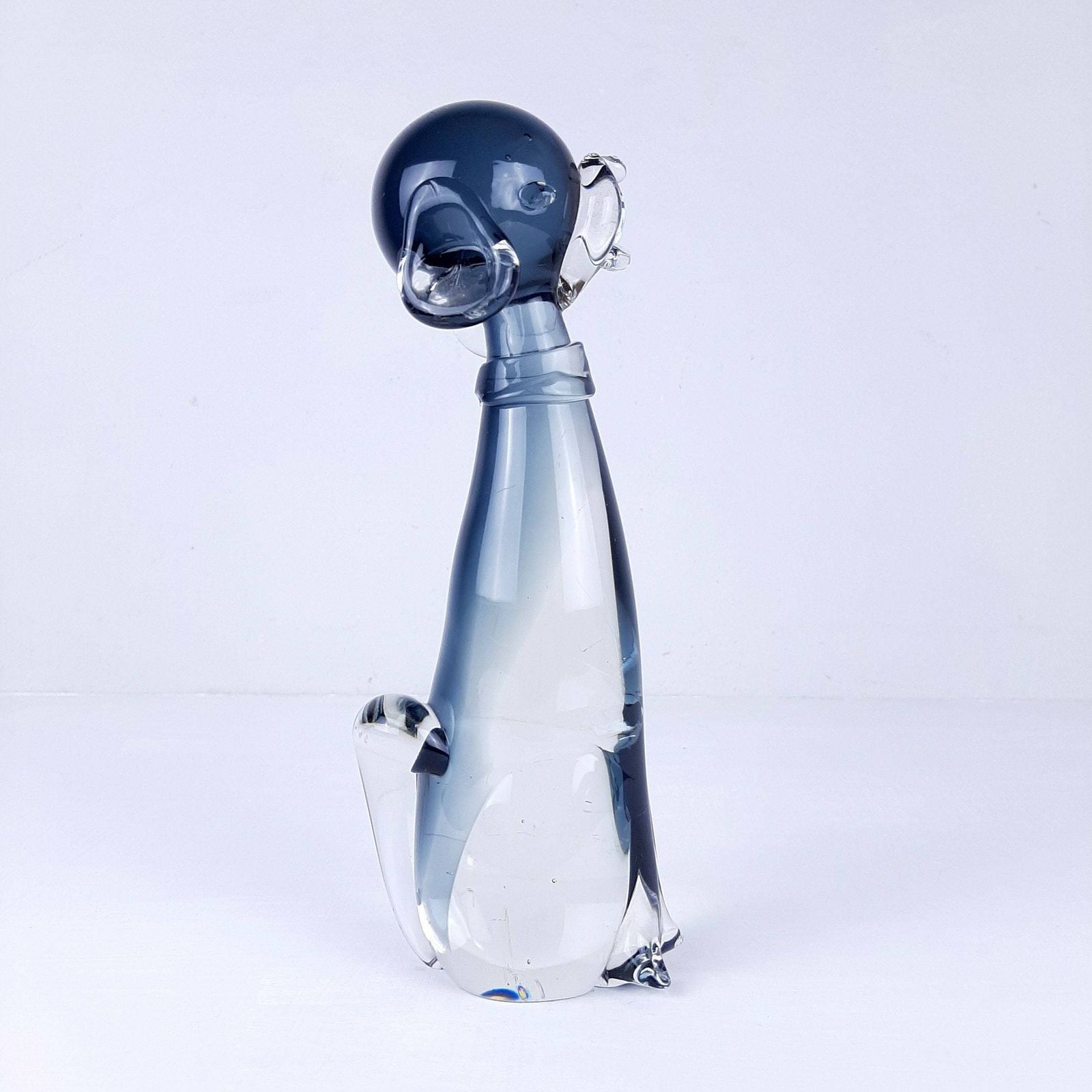 Vintage Glazen Hondenbeeldje In Helder Grijs Murano Glas – Vetro Artistico Veneziano, Italië, Ca. Jaren 1960 photo furniture