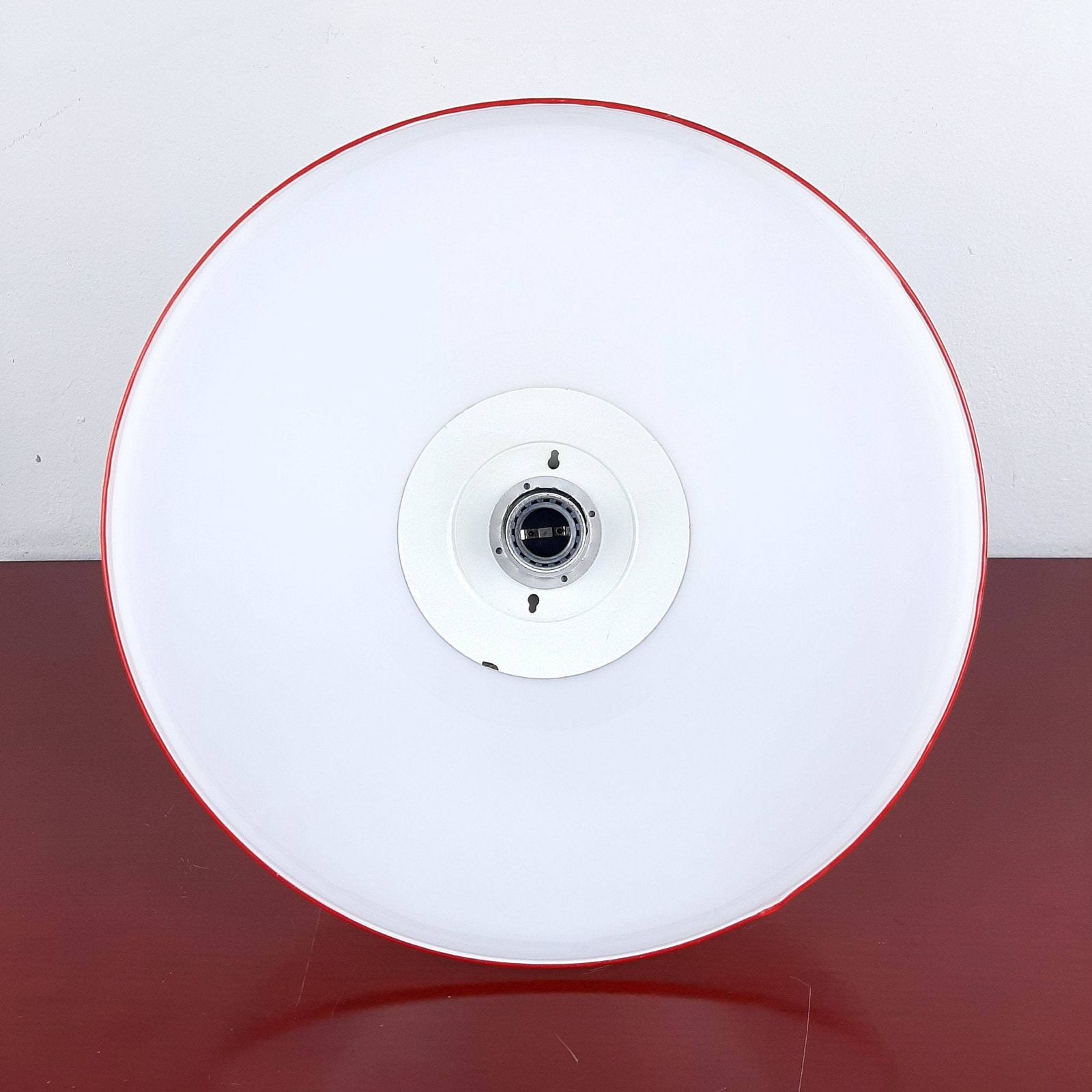 Retro Pendant Lamp Italy 70s Glass Wood Red&White Farmhouse Cottage Mcm Vintage Lighting Retro Home Decor photo vinterior