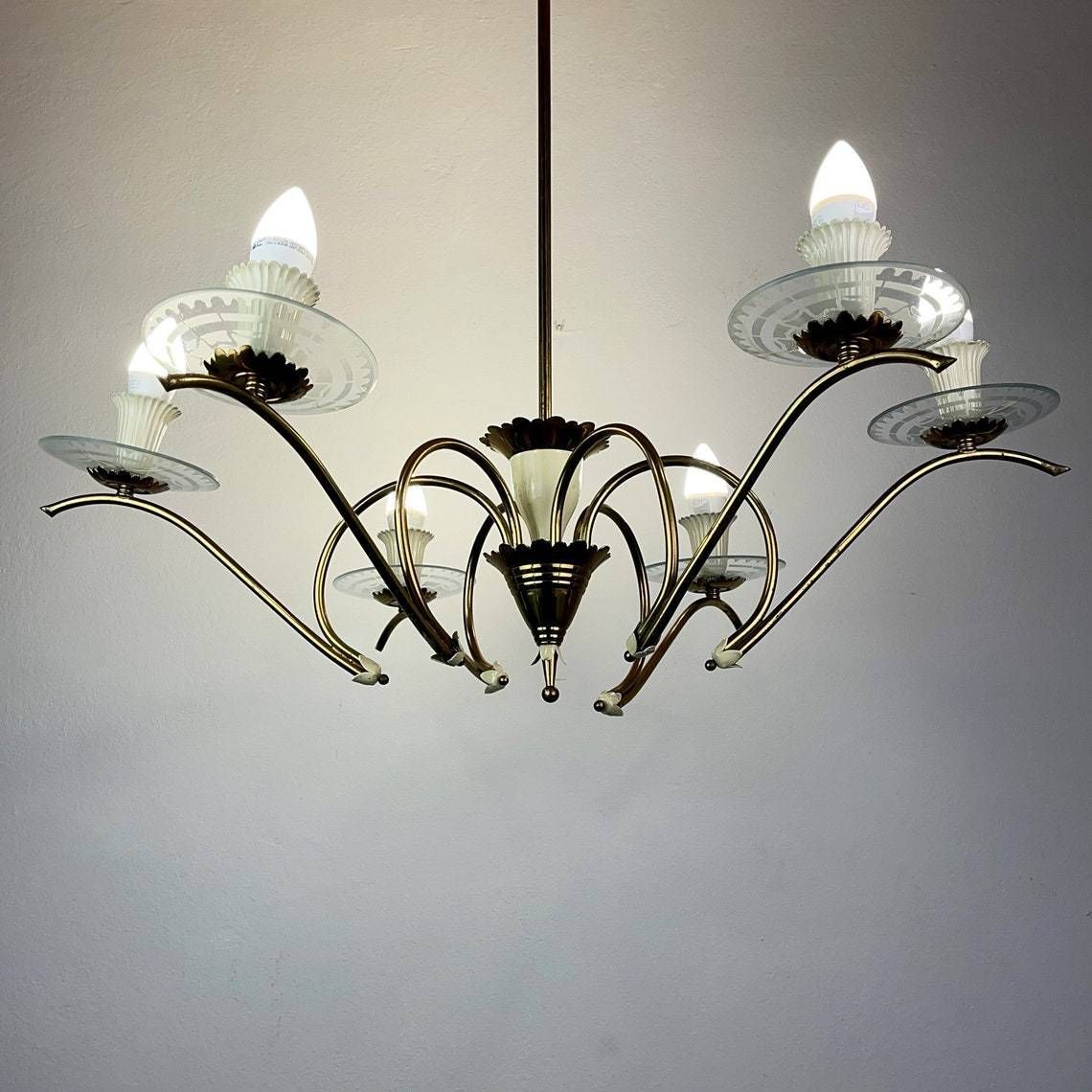 Mid Century Chandelier Spider Chandelier By Pietro Chiesa For Fontana Arte Italy 1940s Romantic Chandelier Brass And Glass Ceiling Light photo 783.0