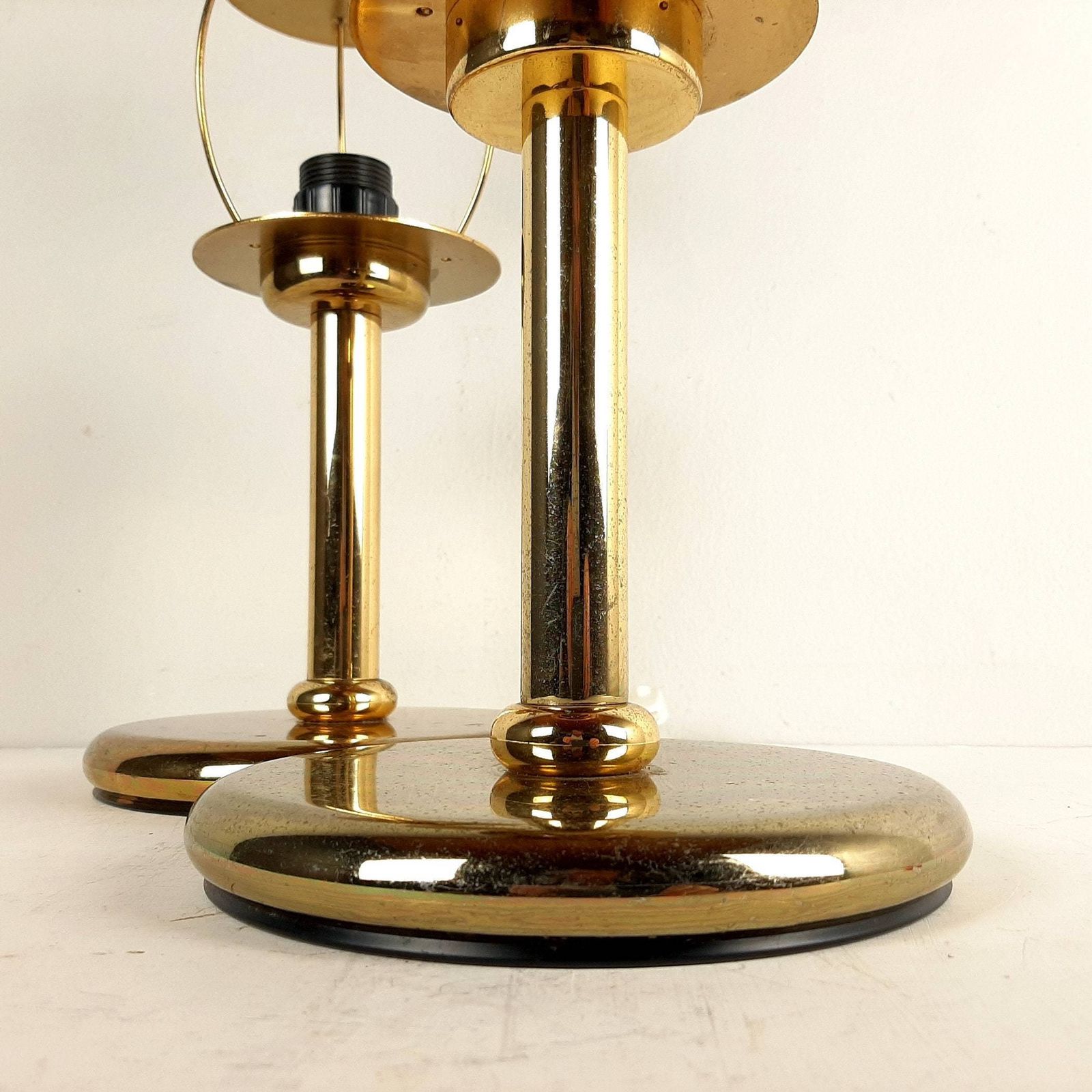 Pair Of Retro Gold Metal Table Lamp Sijaj Hrastnik Yugoslavia 1970s Mid Century Night Light Art Deco Lighting photo vinterior