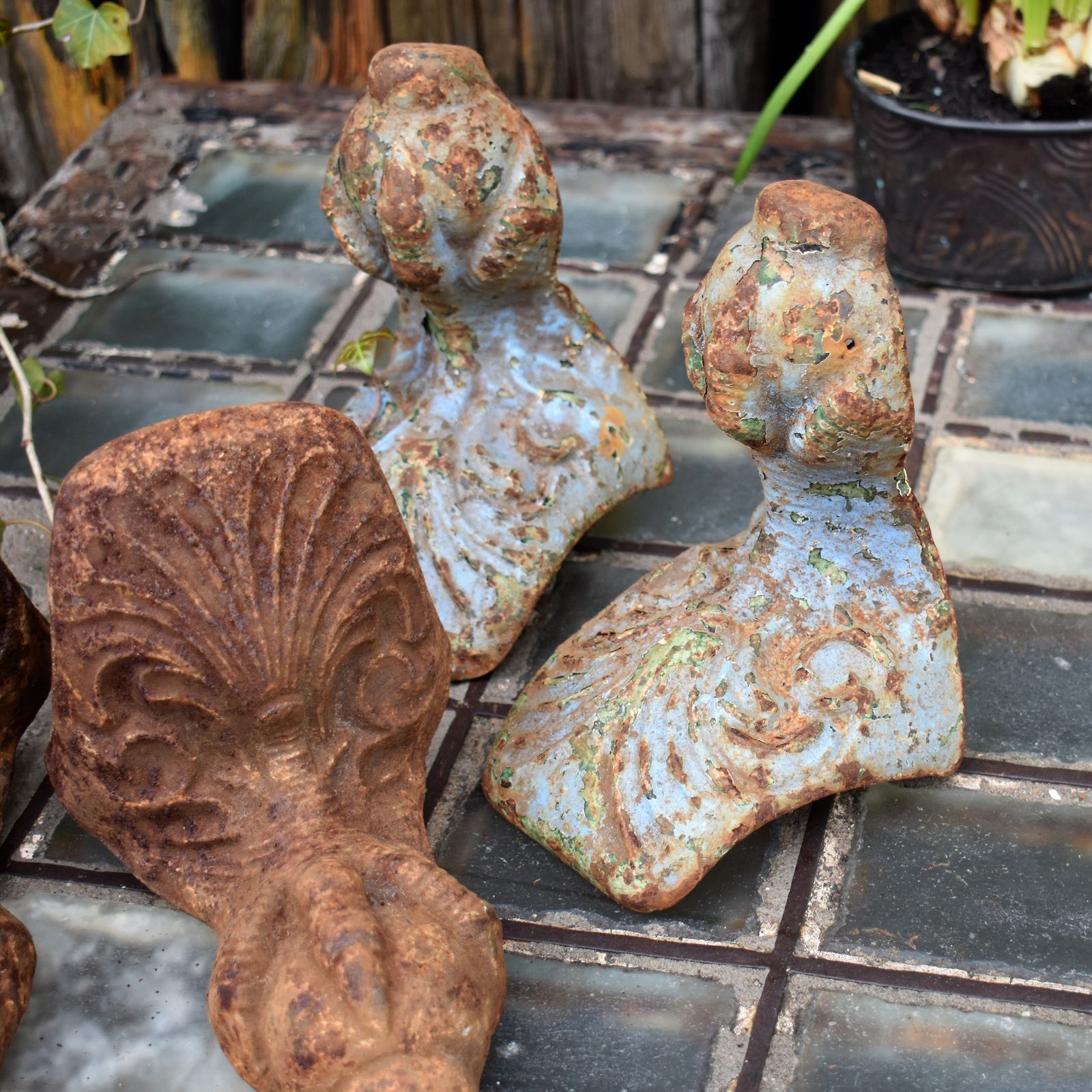 Antique Victorian Original Cast Iron Claw And Ball Feet Salvaged Roll Top Bath photo 95.0