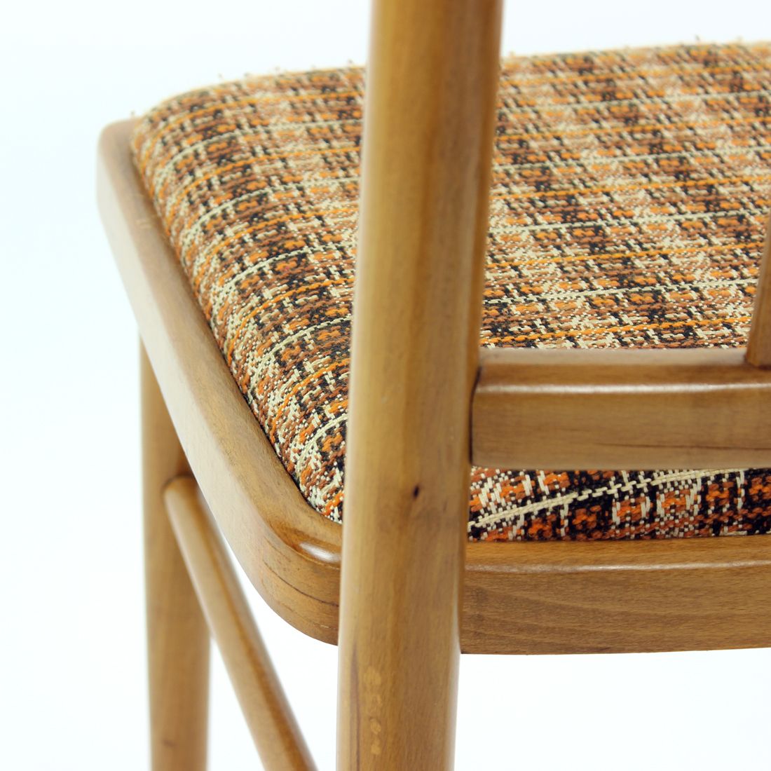 photo vinterior Midcentury Dining Chairs In Oak And Fabric, Ton Czechoslovakia, Set Of 4