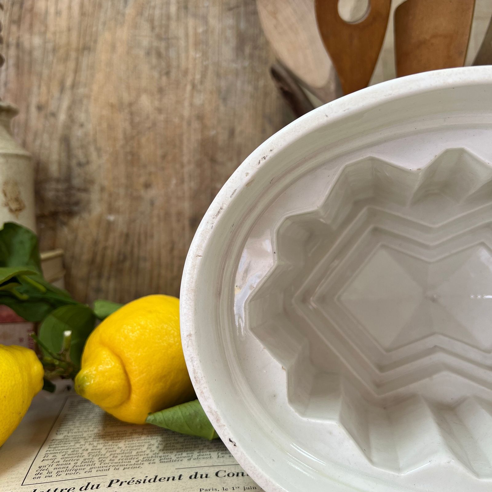 Huge White Ironstone Victorian Jelly Pudding Mould photo vinterior