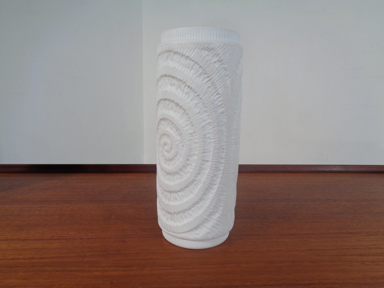 Mid Century Op Art Vases From Royal Kpm, 1960s, Set Of 3 photo vintage