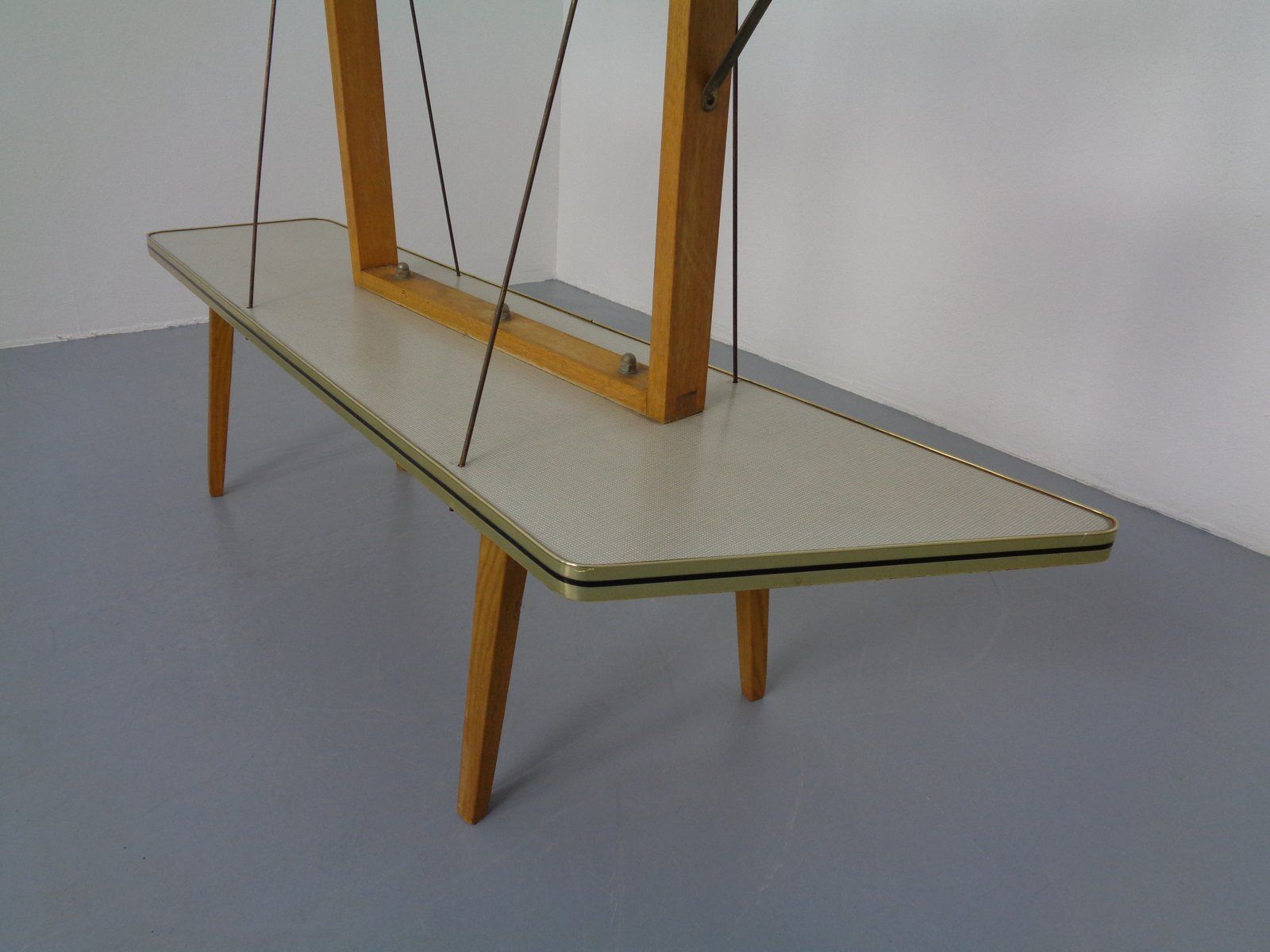 photo vinterior Large German Flower Table, 1960s