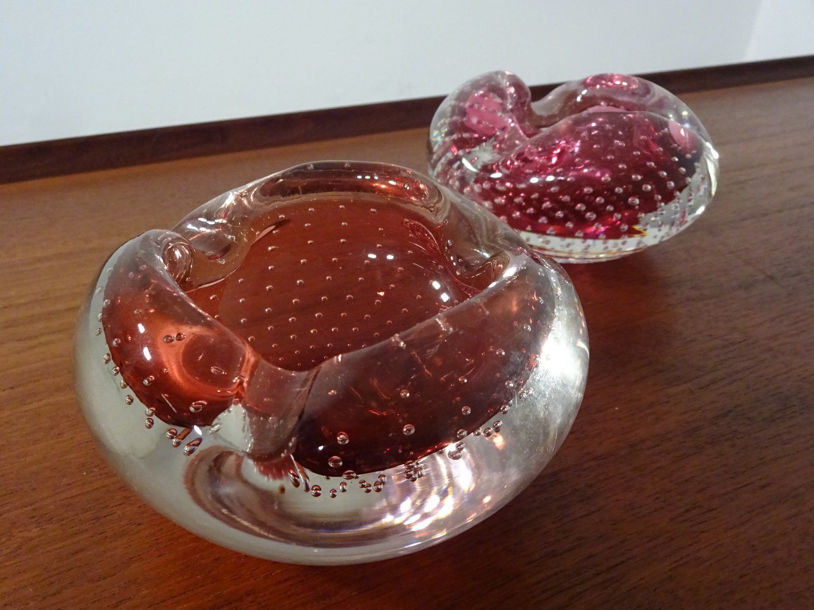 Italian Murano Glass Ashtrays, 1960s, Set Of 2 photo for sale