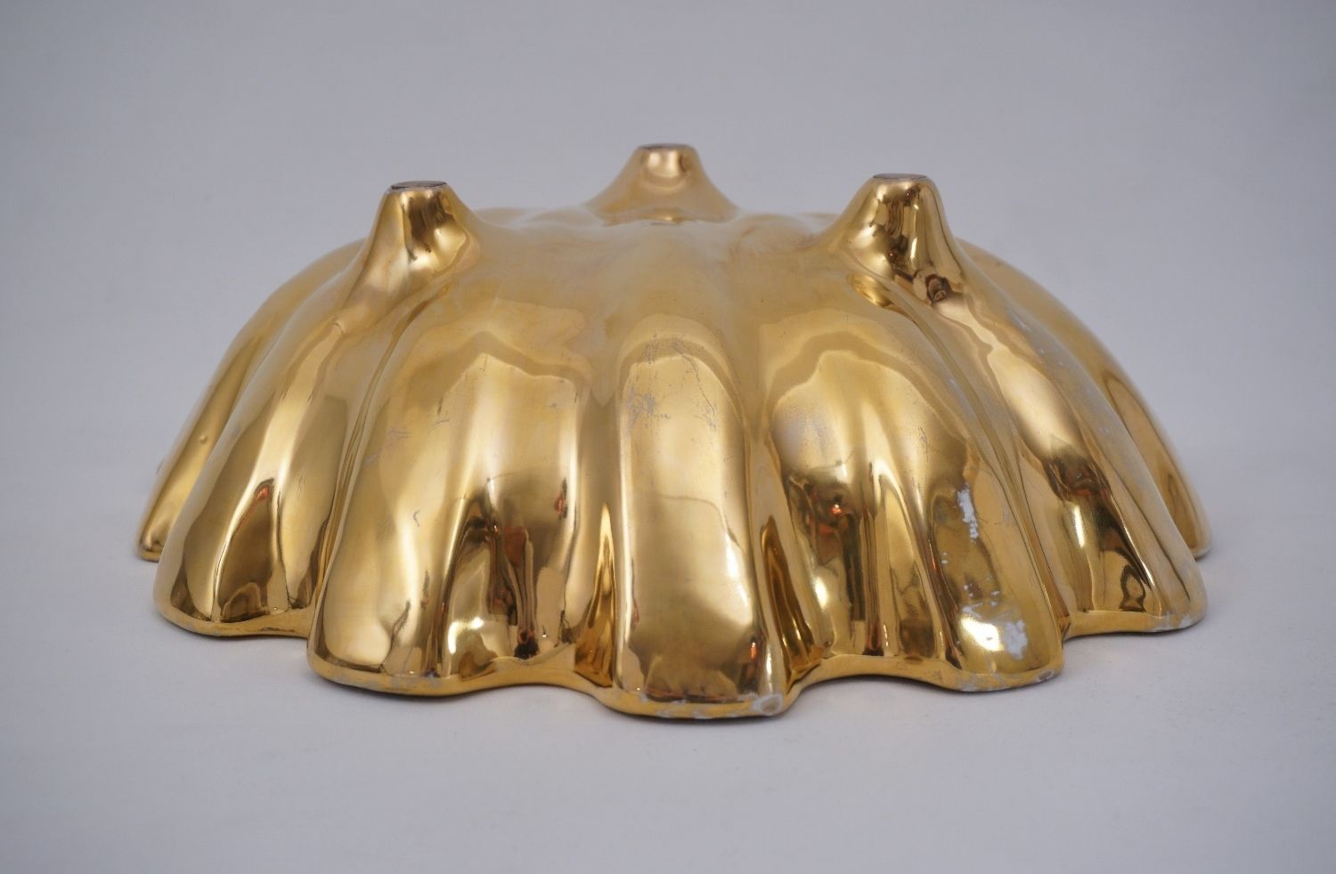 photo vinterior Antique Fabbrica Ferniani Faenza 36.5cm Shell Majolica Bowl, Gold, 1800`s Ca, Italian