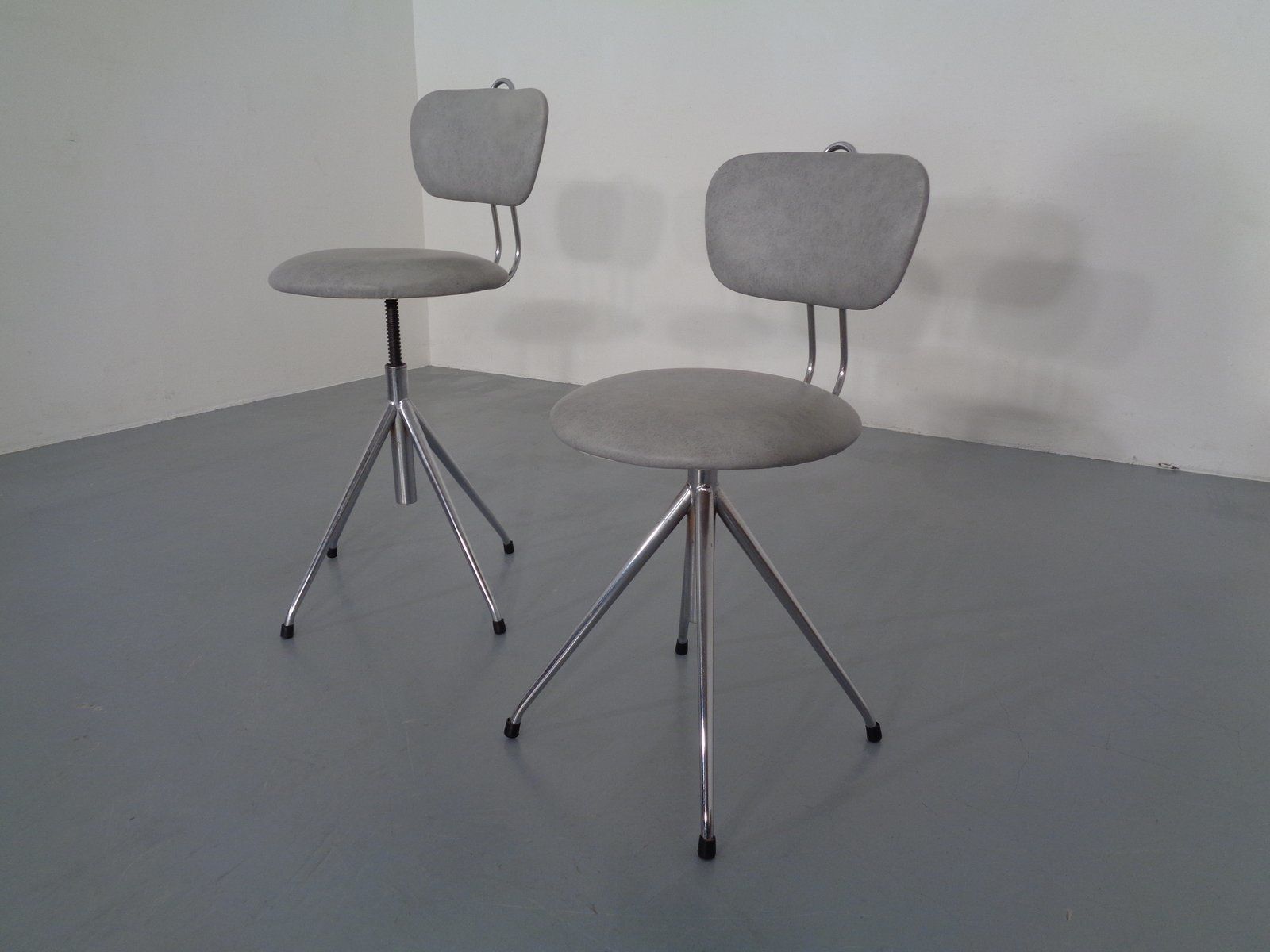 photo vinterior Adjustable Swivel Chairs, 1960s, Set Of 2
