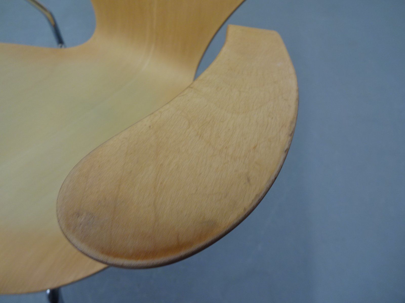 photo vintage Danish 3207 Armchair By Arne Jacobsen For Fritz Hansen, 1991