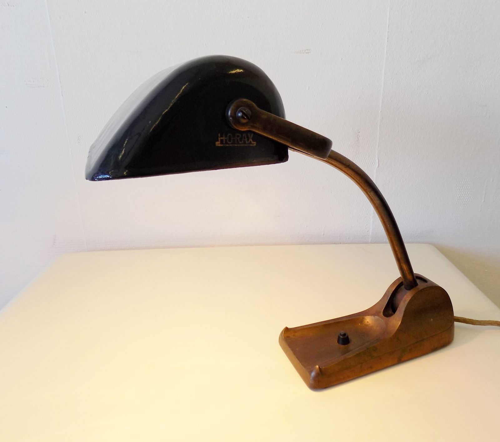 photo vinterior Horax Banker Table Lamp By DR. Schneider&Co