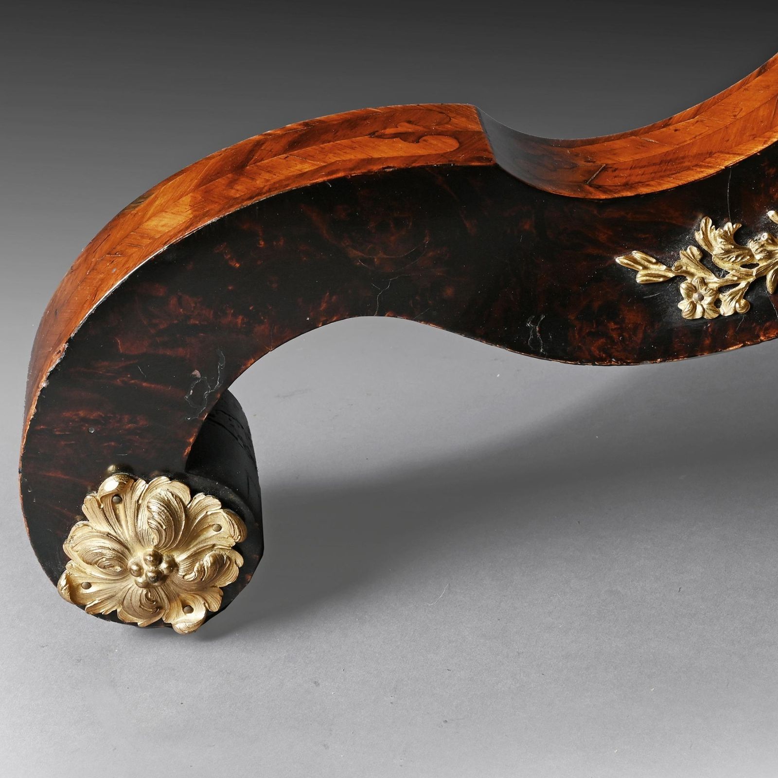 An Exceptional 19th Century Edward Holmes Baldock Marquetry Centre Table photo 23500.0