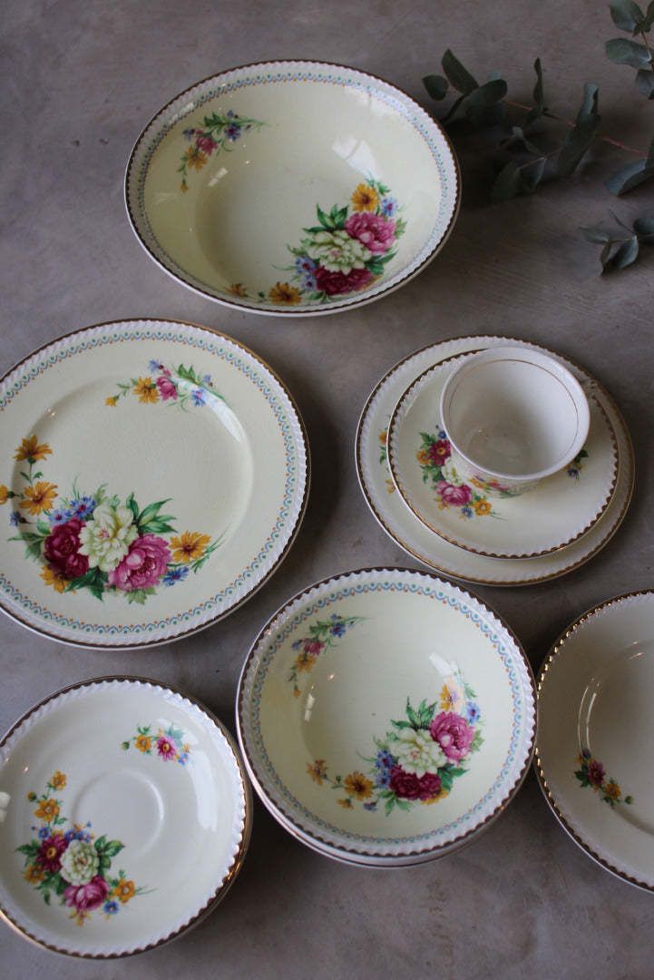 Ridgway Portland Pottery Cobridge Part Tea Service