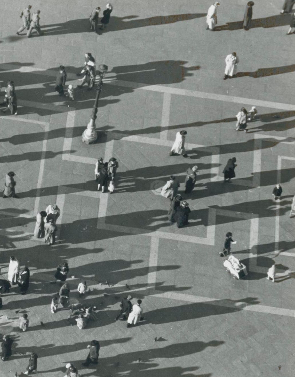 Erich Andres Venice   Crowd From Above, Italy, 1950s photo for sale