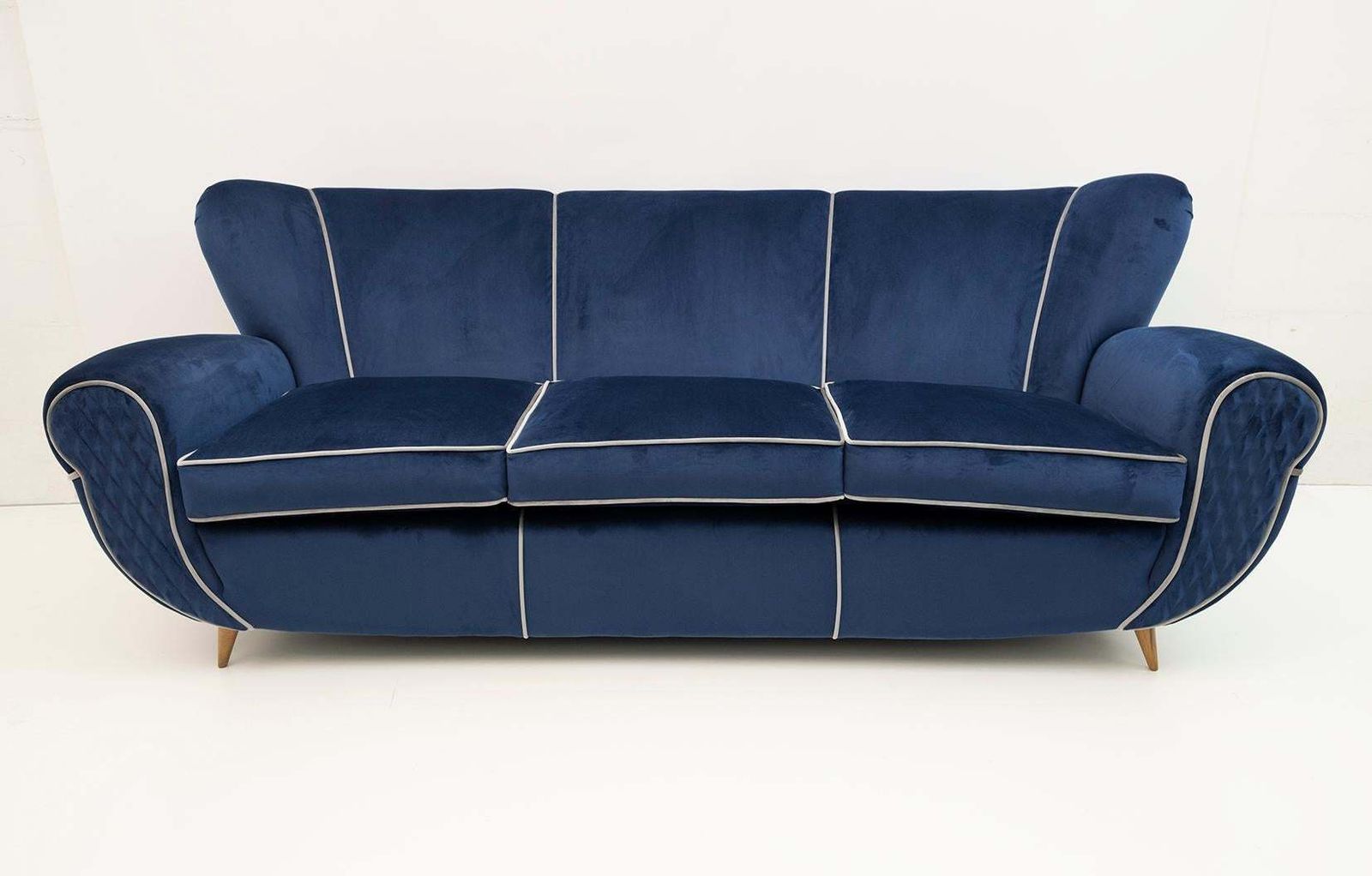Guglielmo Ulrich Art Deco Italian Velvet Sofa, 1940s photo furniture