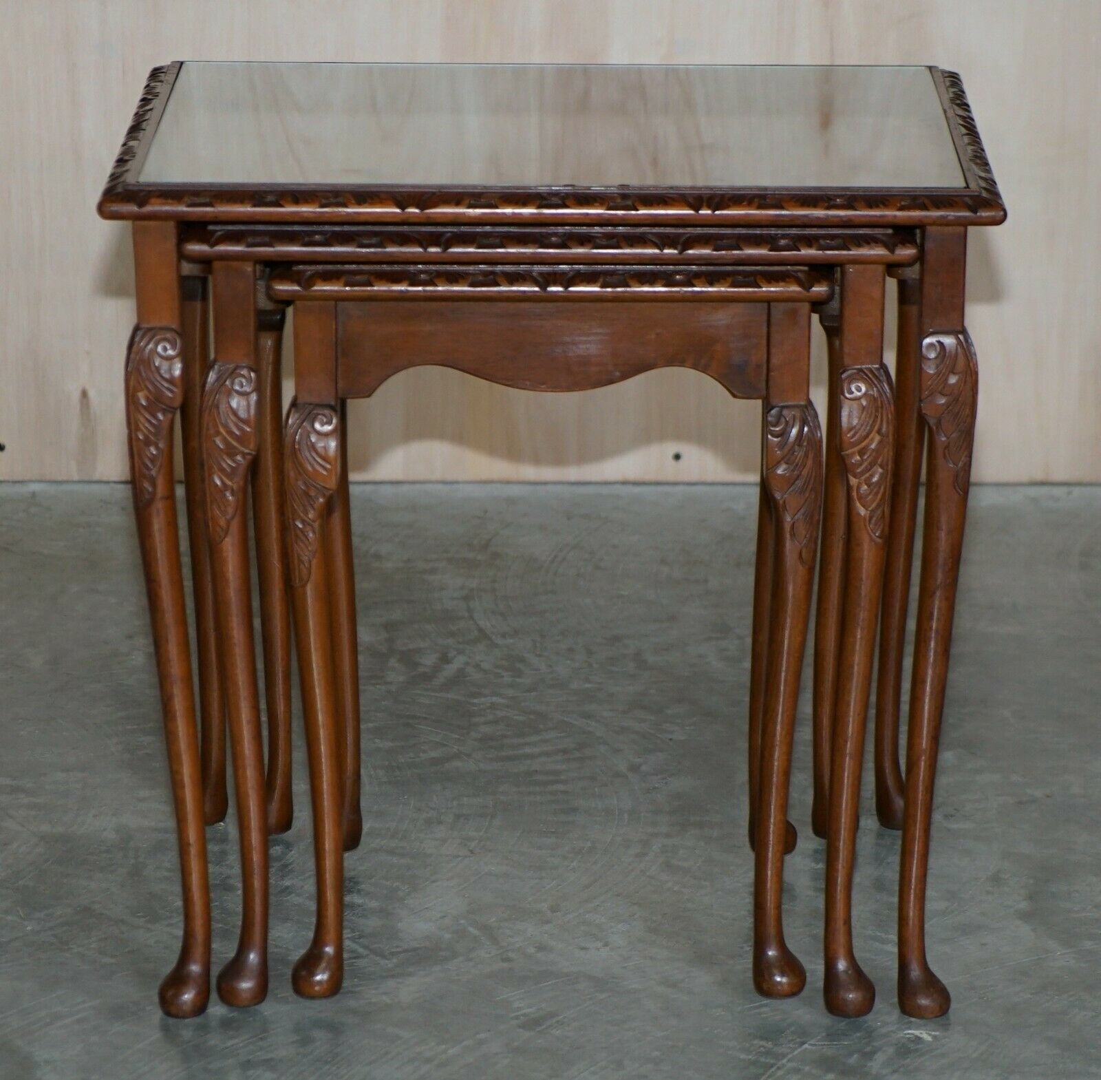 Lovely Vintage Burr Walnut Regency Style Nest Of Three Side End Lamp Tables photo Furniture