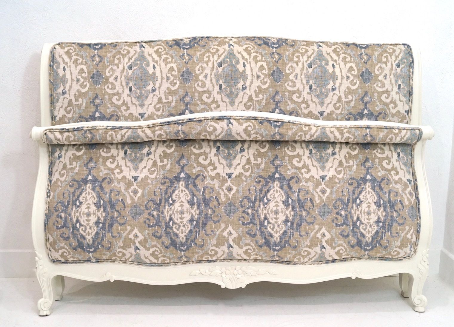 A Vintage Painted French Louis XV Scrolled Double Bed photo Furniture