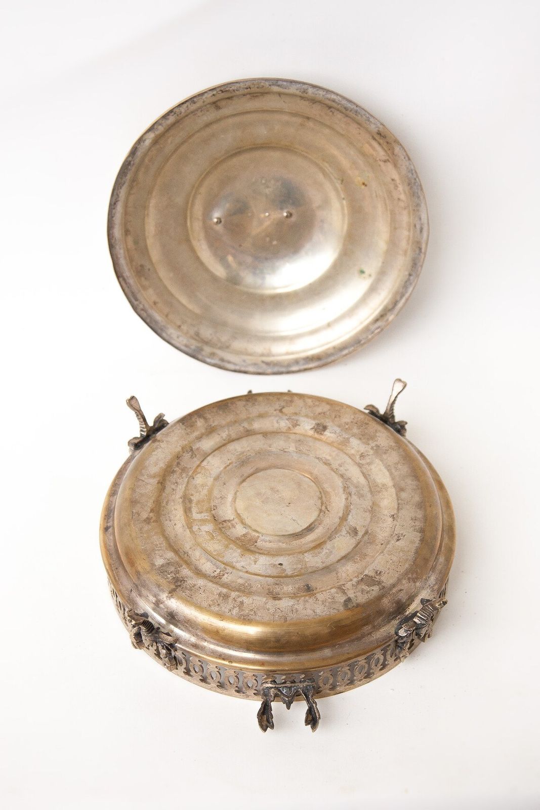 photo furniture Vintage Dish Presentation Dish Brass Dish Lobster Dish Lobster Crustaceans Seafood Cuisine Festive Dish Brass Lobster Dish