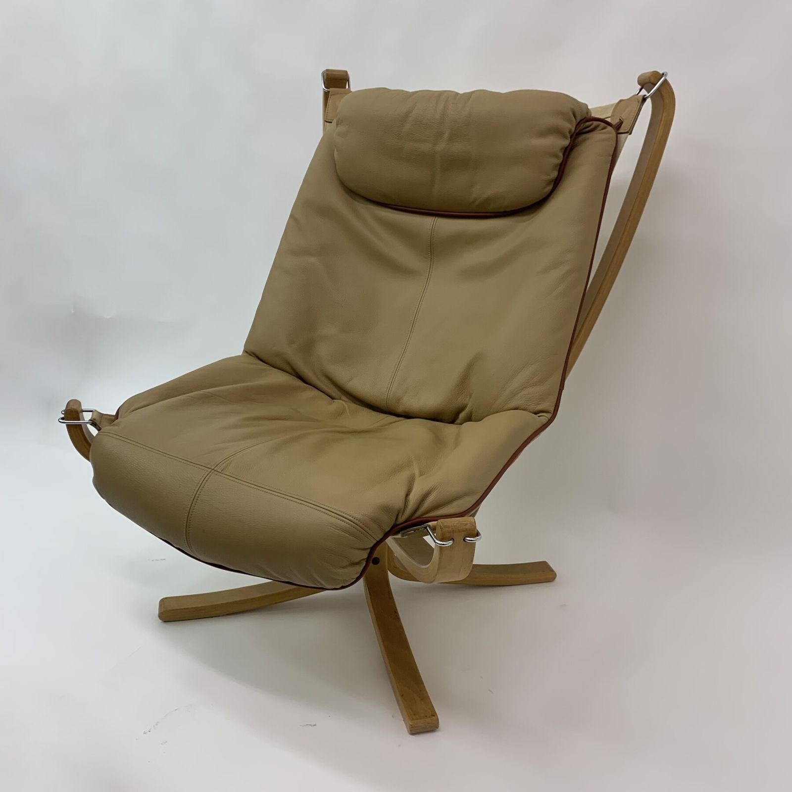 Falcon Leather Lounge Chair By Sigurd Ressel For Vatne Møbler, 1970s photo Furniture