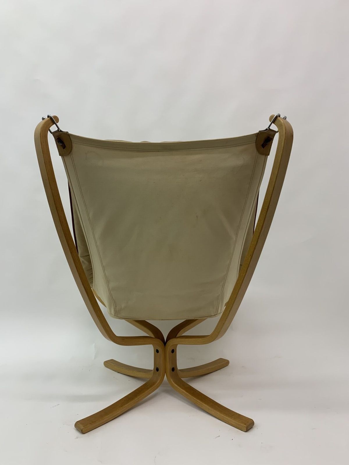 Falcon Leather Lounge Chair By Sigurd Ressel For Vatne Møbler, 1970s photo vinterior