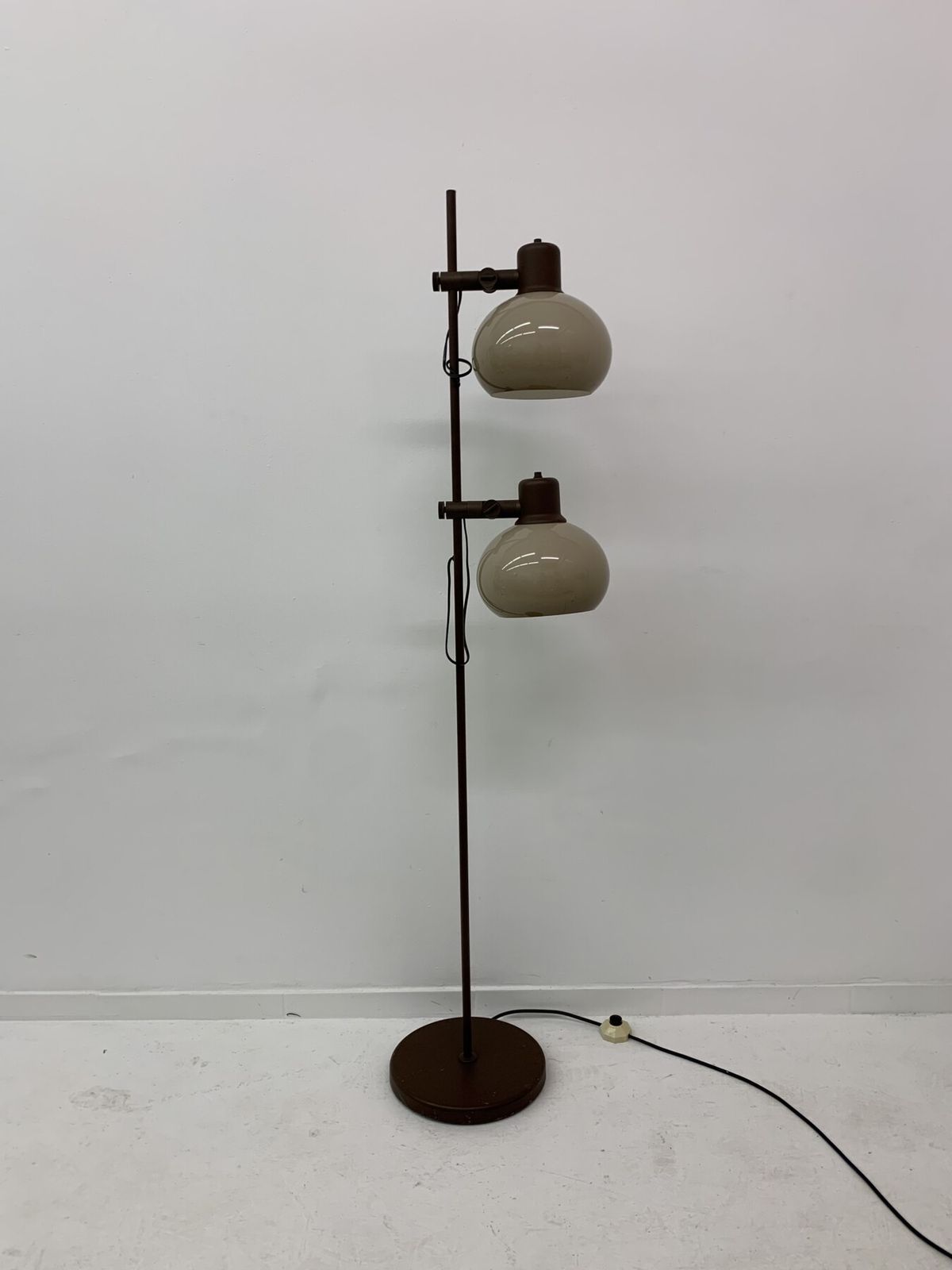 541.88 Dijkstra Mushroom Space Age Design Floor Lamp Dutch Design Retro Vintage , 1970’s photo